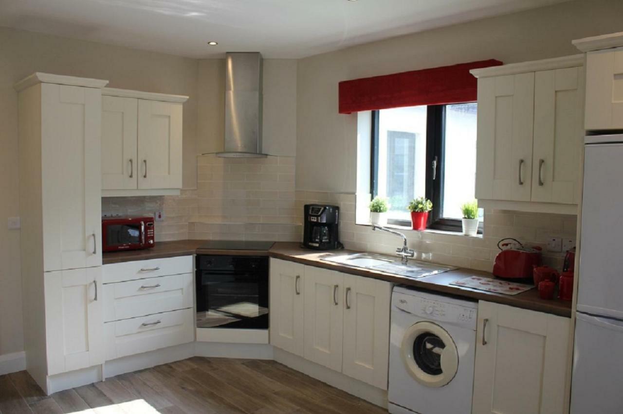 Teach Traigheanach Villa Donegal Town Екстериор снимка